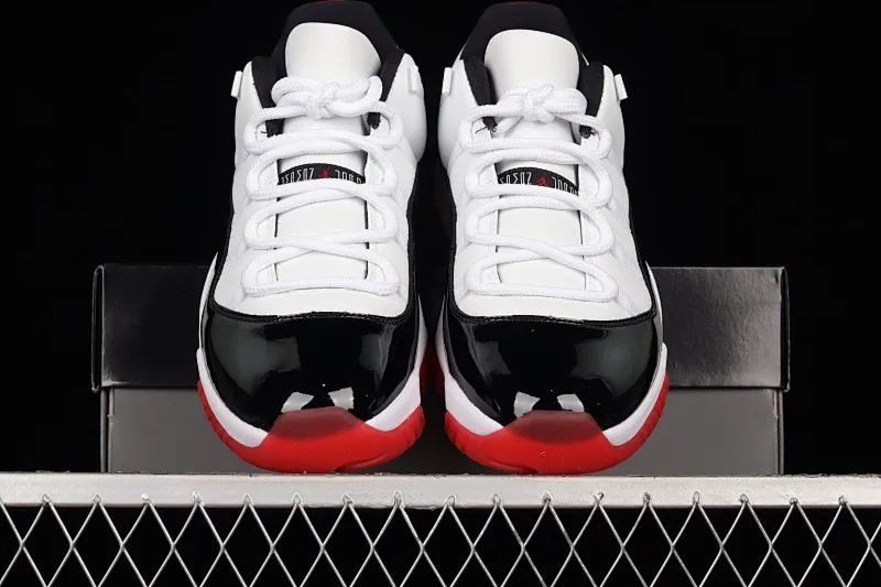 All categories Air Jordan Jordan series basketball shoes Air Jordan 11 F version Air Jordan 11 Retro Low AJ11 Joe 11 low-top patent leather black and red top layer genuine carbon AV2187-160